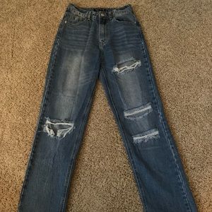 Pretty Little Thing Straight Leg Ripped Jeans